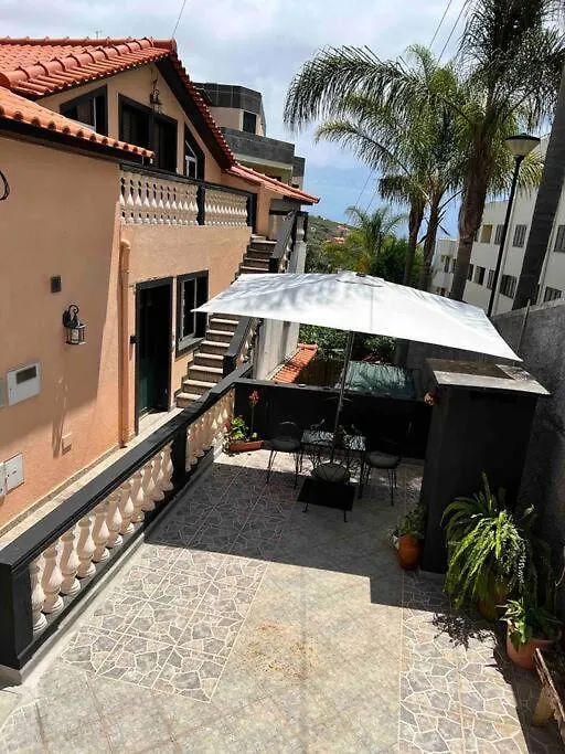 Meu Quintal Apartaments 1, 칼례타 아파트